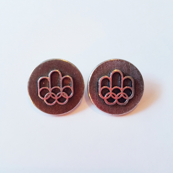 1976 Olympics Montreal Canada Souvenir Buttons